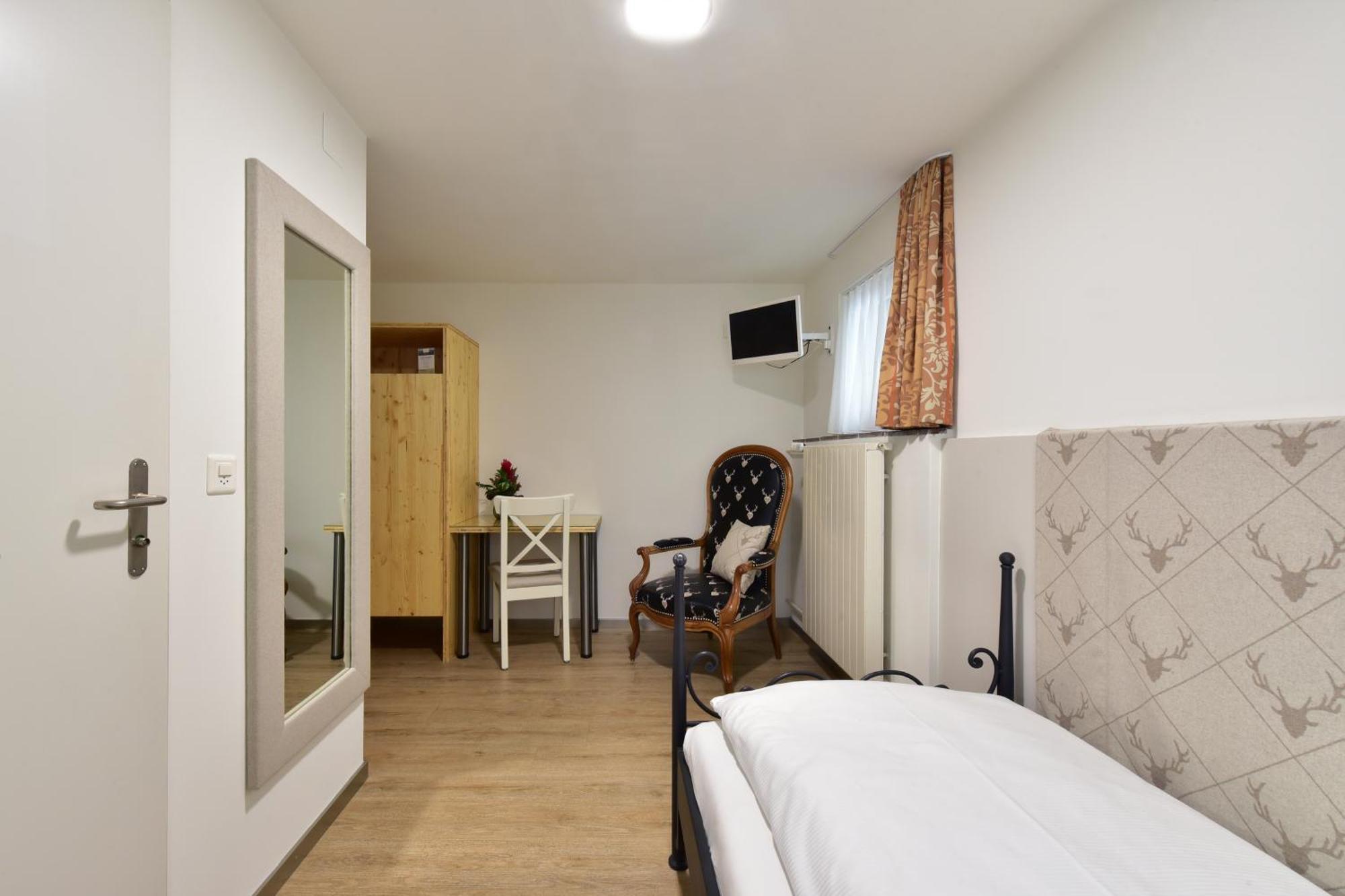 Hotel Hirschen Zürih Dış mekan fotoğraf