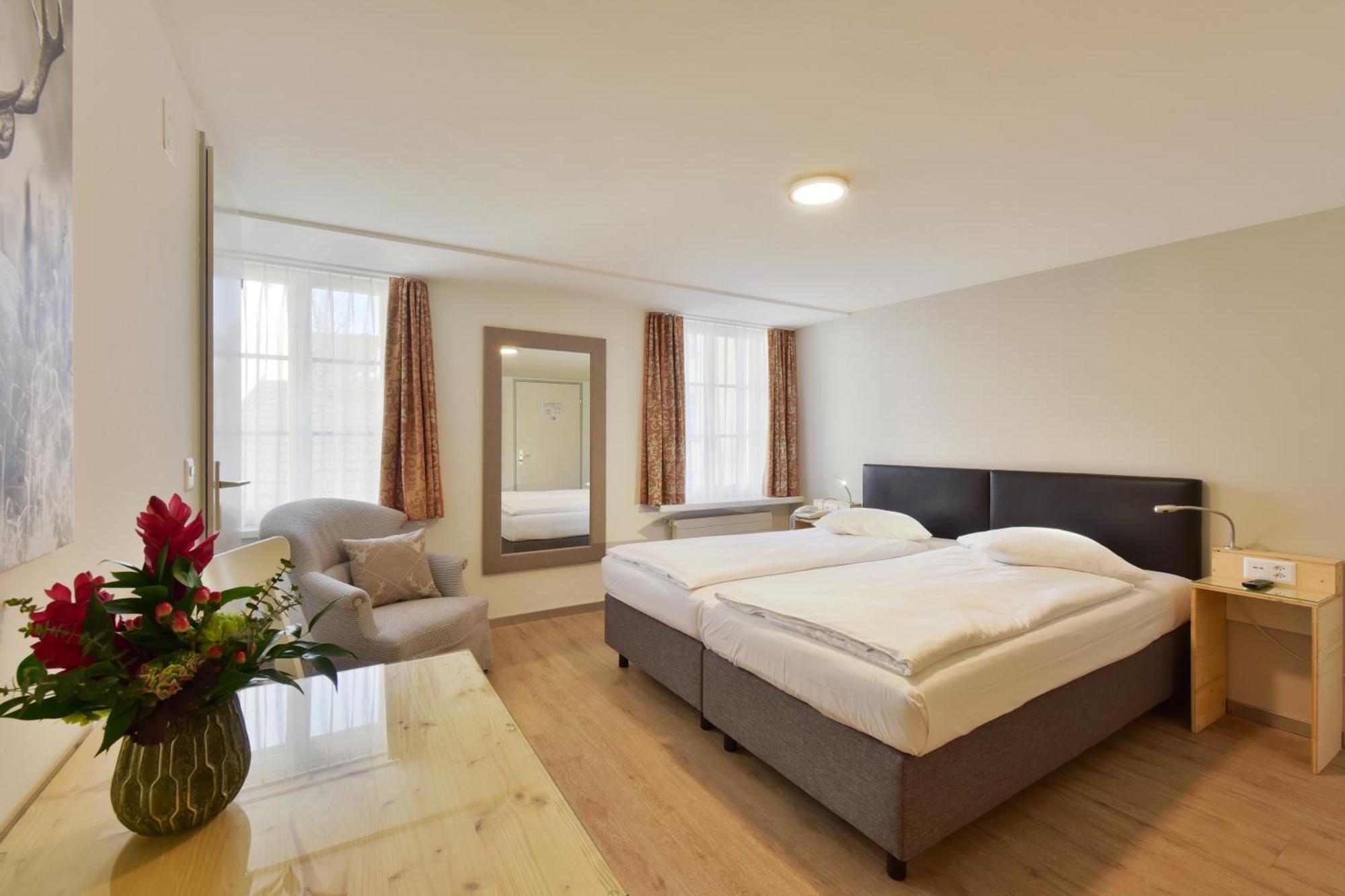 Hotel Hirschen Zürih Dış mekan fotoğraf