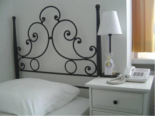 Hotel Hirschen Zürih Dış mekan fotoğraf